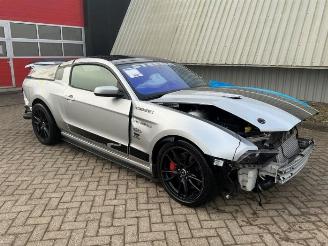Vrakbiler auto Ford USA Mustang Mustang V, Coupe, 2004 / 2015 5.0 GT V8 32V 2014/4