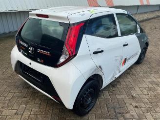 Toyota Aygo Aygo (B40), Hatchback, 2014 1.0 12V VVT-i picture 4