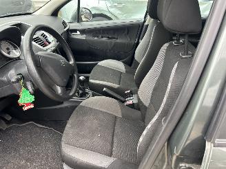 Peugeot 207 1.4 VTI COOL N BLEU picture 8