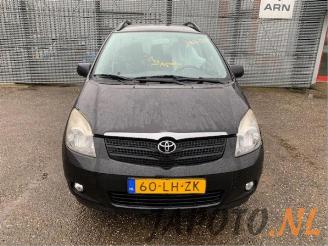 Toyota Corolla-verso Corolla Verso (E12), MPV, 2001 / 2004 1.8 16V VVT-i picture 8