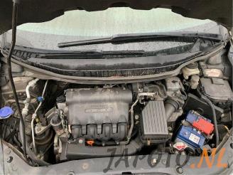Honda Civic Civic (FK/FN), Hatchback, 2005 / 2012 1.4 i-Dsi picture 9