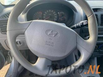 Hyundai Accent Accent, Sedan, 2000 / 2006 1.6 16V picture 12