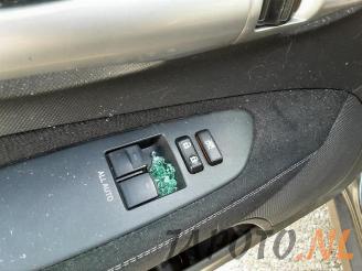 Toyota Auris Auris (E15), Hatchback, 2006 / 2012 1.33 Dual VVT-I 16V picture 9