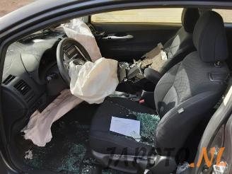 Toyota Auris Auris (E15), Hatchback, 2006 / 2012 1.33 Dual VVT-I 16V picture 8