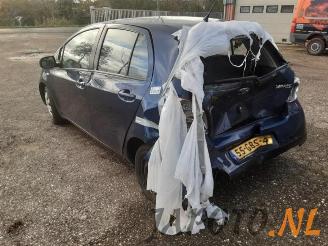 Toyota Yaris Yaris II (P9), Hatchback, 2005 / 2014 1.3 16V VVT-i picture 3