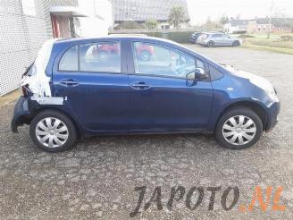 Toyota Yaris Yaris II (P9), Hatchback, 2005 / 2014 1.3 16V VVT-i picture 6