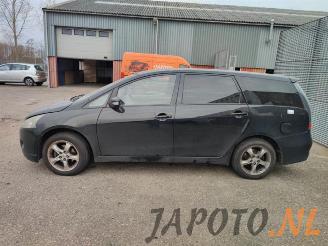 Mitsubishi Grandis Grandis (NA), MPV, 2004 / 2010 2.4 16V MIVEC picture 2