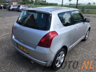 Suzuki Swift Swift (ZA/ZC/ZD1/2/3/9), Hatchback, 2005 / 2011 1.3 VVT 16V picture 4