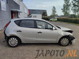 Hyundai I-30 i30 (FD), Hatchback, 2007 / 2011 1.6 CRDi 16V VGT HP picture 5