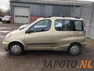 Toyota Yaris-verso Yaris Verso (P2), MPV, 1999 / 2005 1.3 16V picture 2