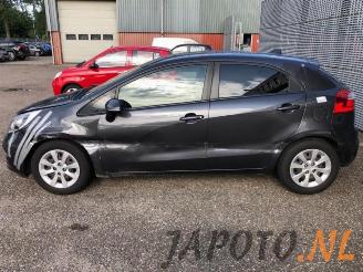 Kia Rio Rio III (UB), Hatchback, 2011 / 2017 1.2 CVVT 16V picture 2