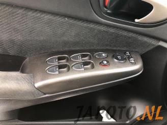 Honda Civic Civic (FA/FD), Sedan, 2005 / 2012 1.3 Hybrid picture 13