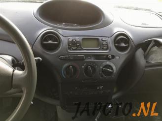 Toyota Yaris Yaris (P1), Hatchback, 1999 / 2005 1.0 16V VVT-i picture 10