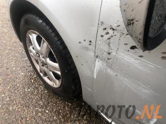 Toyota iQ iQ, Hatchback 3-drs, 2009 / 2015 1.0 12V VVT-i picture 9