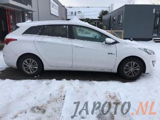 Hyundai I-30 i30 Wagon (GDHF5), Combi, 2012 1.6 GDI Blue 16V picture 8