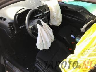 Kia Picanto Picanto (JA), Hatchback, 2017 1.0 12V picture 9