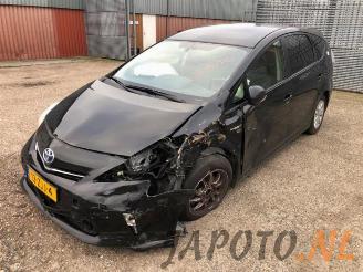Vrakbiler auto Toyota Prius Plus Prius Plus (ZVW4), MPV, 2011 1.8 Hybrid 16V 2012/12