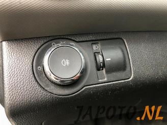 Chevrolet Aveo Aveo (300), Hatchback, 2006 / 2015 1.2 16V picture 12