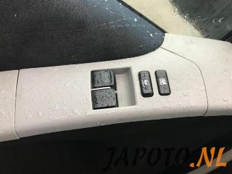 Toyota Yaris Yaris II (P9), Hatchback, 2005 / 2014 1.4 D-4D picture 10