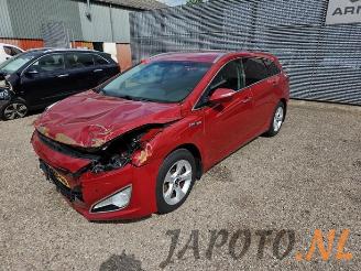 Coche siniestrado Hyundai I-40 i40 CW (VFC), Combi, 2011 / 2019 1.6 GDI 16V 2013/4