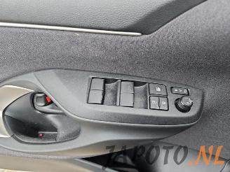 Mazda 2 2 Hybrid, Hatchback, 2022 1.5 12V picture 12