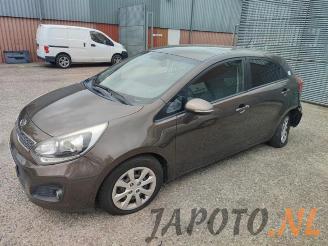 Uttjänta bilar auto Kia Rio Rio III (UB), Hatchback, 2011 / 2017 1.2 CVVT 16V 2012/1