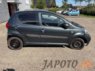Toyota Aygo Aygo (B10), Hatchback, 2005 / 2014 1.0 12V VVT-i picture 6