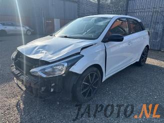 krockskadad bil auto Hyundai I-20 i20 (BC3), Hatchback 5-drs, 2020 1.0 T-GDI 100 12V 2020/4