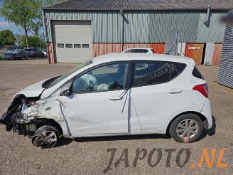 Hyundai I-10 i10 (B5), Hatchback, 2013 / 2019 1.0 12V picture 2