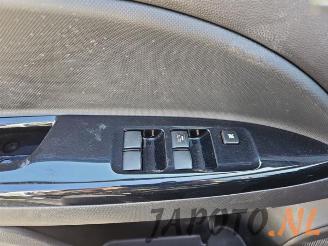 Mitsubishi Space-star Space Star (A0), Hatchback, 2012 1.2 12V picture 12