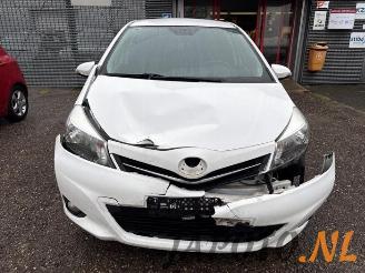 Toyota Yaris Yaris III (P13), Hatchback, 2010 / 2020 1.33 16V Dual VVT-I picture 8