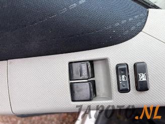 Toyota Yaris Yaris II (P9), Hatchback, 2005 / 2014 1.3 16V VVT-i picture 13