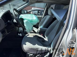 Hyundai Santa Fe Santa Fe I, SUV, 2000 / 2006 2.0 16V 4x2 picture 10