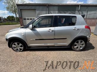 Suzuki Swift Swift (ZA/ZC/ZD1/2/3/9), Hatchback, 2005 / 2015 1.3 VVT 16V picture 2