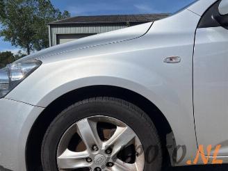 Kia Cee d Cee'd Sporty Wagon (EDF), Combi, 2007 / 2012 1.4 16V picture 14