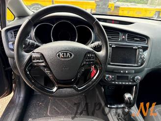 Kia Cee d Cee'd Sportswagon (JDC5), Combi, 2012 / 2018 1.6 GDI 16V picture 15