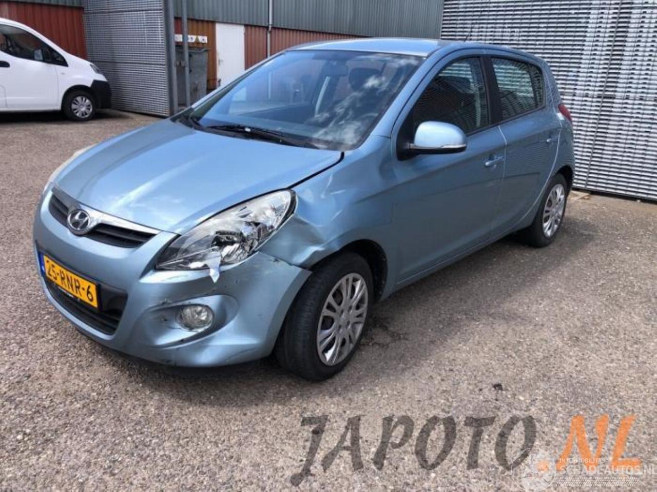 Hyundai I-20 i20, Hatchback, 2008 / 2015 1.2i 16V