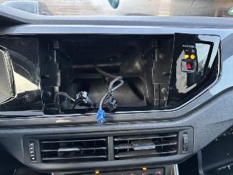 Volkswagen Polo 1.0TSI Highline picture 15