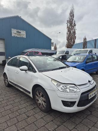 Citroën C4 Berline (LC) Hatchback 5-drs 1.4 16V (ET3J4(KFU)) [66kW][90PK] 5-BAK picture 6