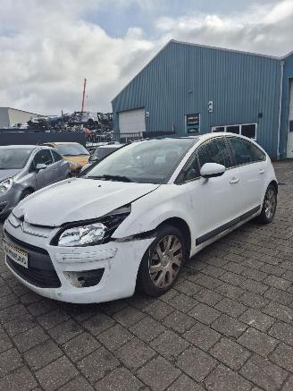 Citroën C4 Berline (LC) Hatchback 5-drs 1.4 16V (ET3J4(KFU)) [66kW][90PK] 5-BAK picture 2