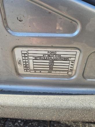 Ford Fusion Combi 1.6 16V (FYJA(Euro 5)) [74kW] picture 8