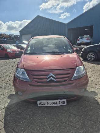 Coche siniestrado Citroën C3 (FC/FL/FT) Hatchback 5-drs 1.4 (TU3JP(KFV)) [54kW] 2002/1