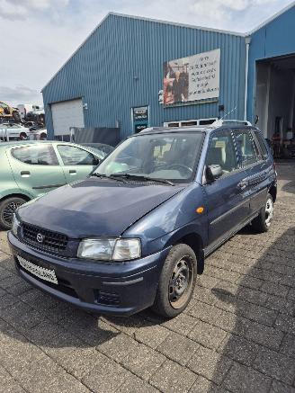 Mazda Demio (DW) MPV 1.3 16V (B3) [46kW] picture 2
