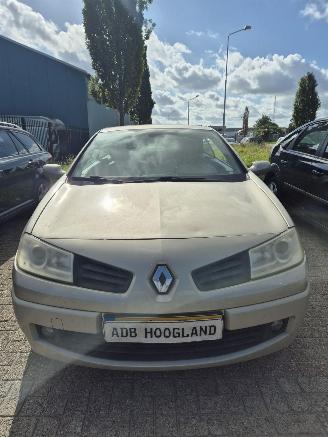 Renault Mégane II CC (EM) Cabrio 2.0 16V (F4R-770) [99kW] 6-BAK picture 1