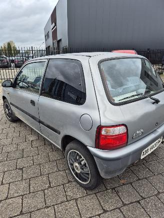 Suzuki Alto (SH410) Hatchback 1.0 16V (G10BB) [43kW] picture 5