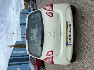 Renault Twingo II (CN) Hatchback 3-drs 1.2 16V (D4F-764(D4F-E7)) [55kW] 5-BAK picture 6