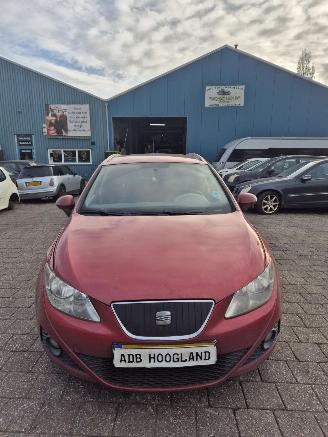 Vrakbiler auto Seat Ibiza ST (6J8) Combi 1.2 TDI Ecomotive (CFWA) [55kW] 5-BAK 2010/1