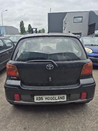 Toyota Yaris (P1) Hatchback 1.5 TS 16V VVT-i (1NZFE) [77kW] 5-BAK picture 4