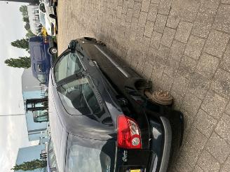 Hyundai Getz Hatchback 1.1i 12V (G4HD) [46kW] 5-BAK picture 3
