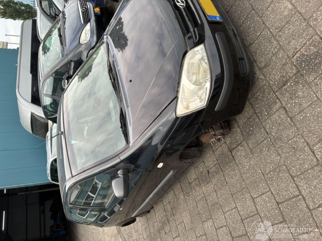 Hyundai Getz Hatchback 1.1i 12V (G4HD) [46kW] 5-BAK